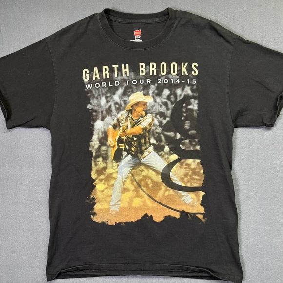 Garth Brooks World tour ‘14-’15 Men’s Sz M Hanes Blk Country Music Concert 1532 - Picture 1 of 8